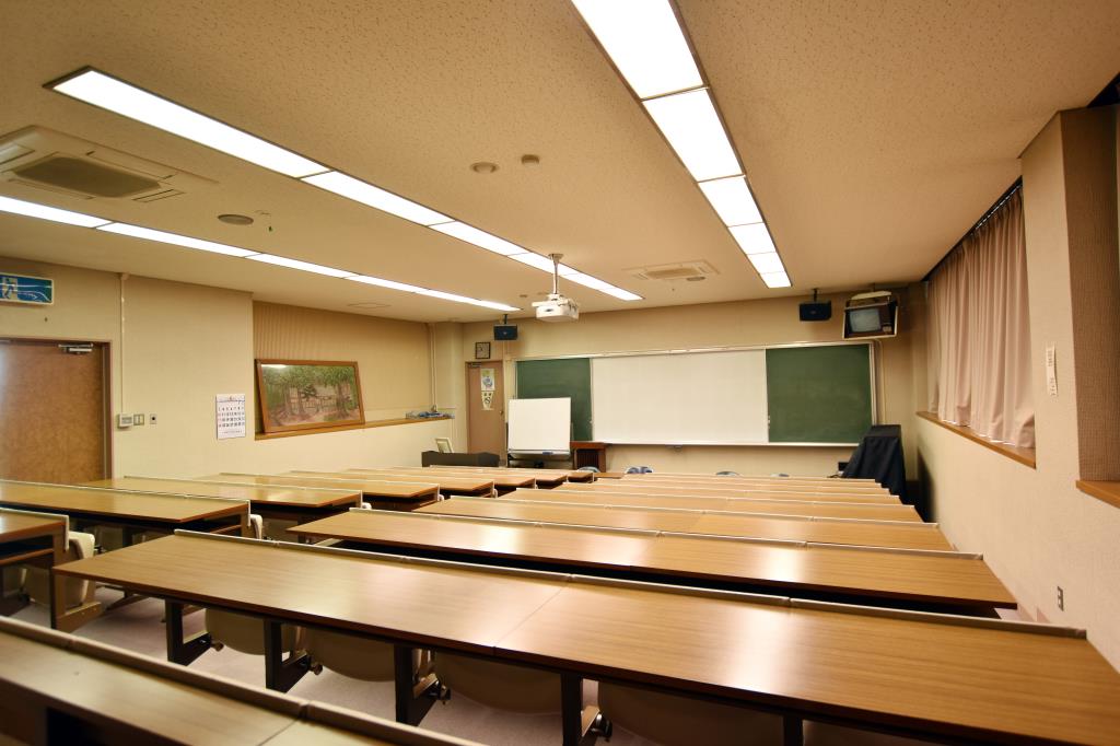 八代総合会館 笛吹市 施設 3