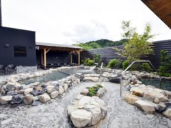 山梨泊まれる温泉 より道の湯 都留市 遊ぶ学ぶ 温泉/スパ 2