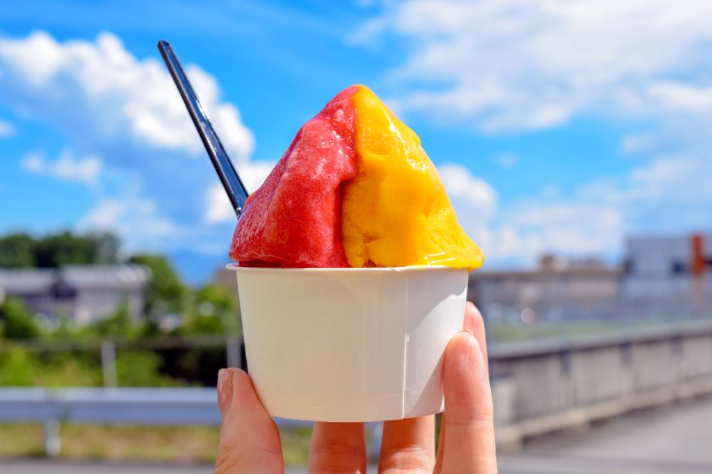 Gelateria HUCKLEBERRY 甲斐市 グルメ スイーツ 1