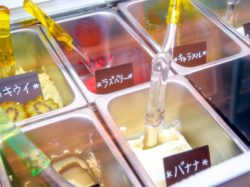 Gelateria HUCKLEBERRY 甲斐市 グルメ スイーツ 2