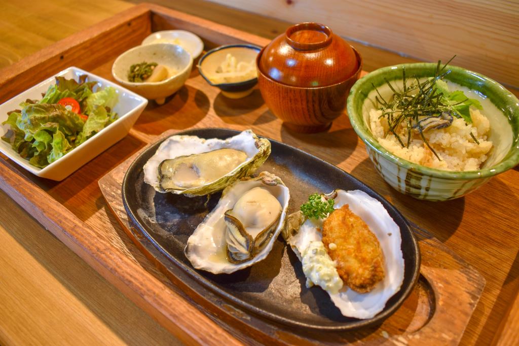 コジシタ八ヶ岳 北杜市 グルメ 洋食 2