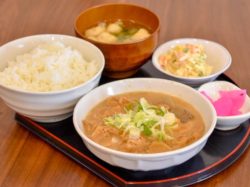 もつ定食の店