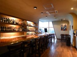 SHOT BAR ABERDEEN 昭和町 バー 4