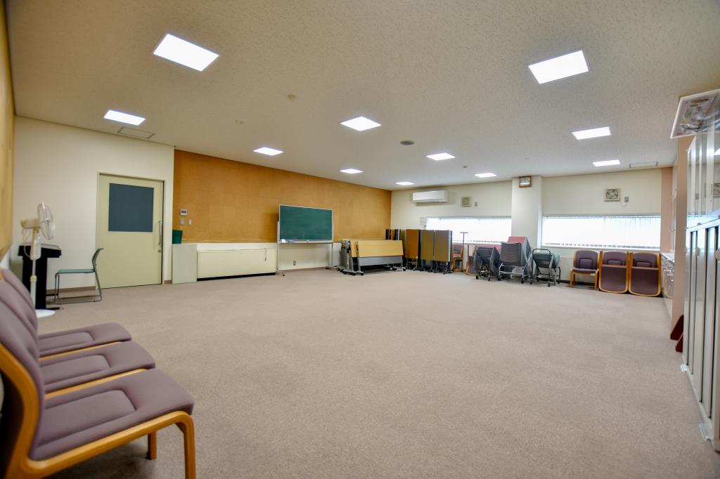 甲州市勝沼市民会館 甲州市 文化施設 3