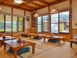 御食事処 はんのき食堂 忍野村 グルメ 郷土料理 3