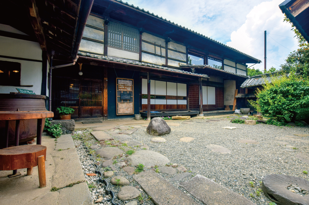 酒蔵櫂の外観