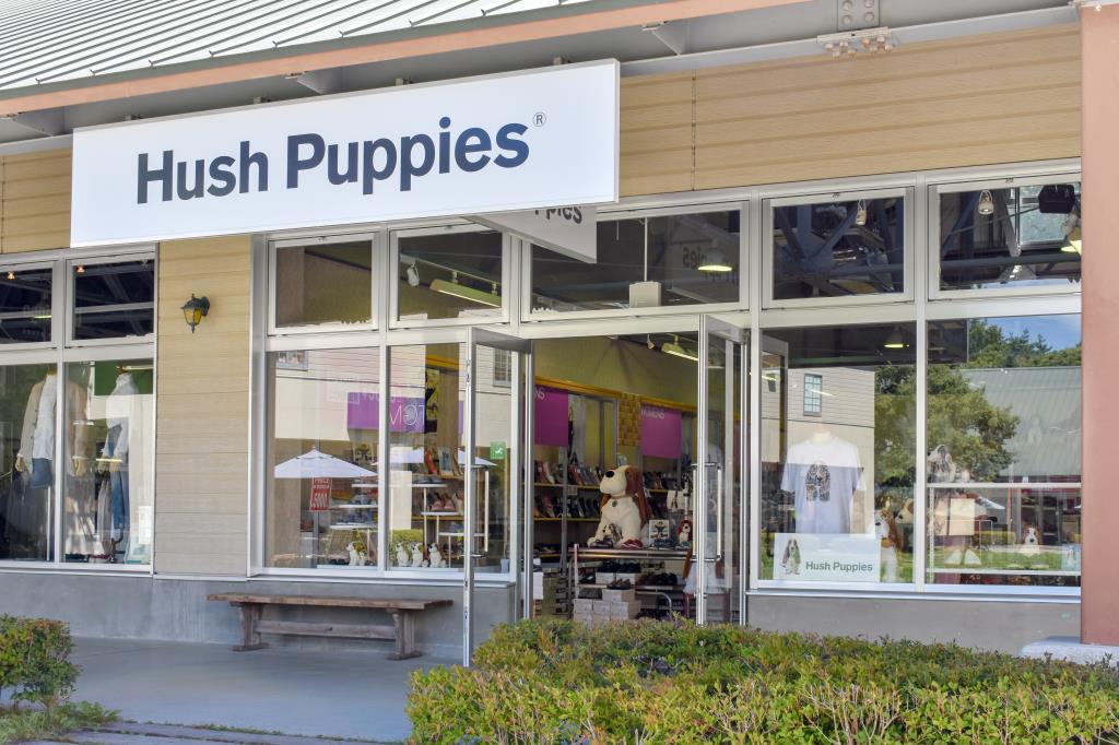 Hush Puppies 北杜市 NEWショップ 1