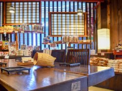 名物ほうとう不動 河口湖駅前店 富士河口湖町 ほうとう・郷土料理 4