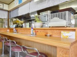 ユタカ昭和店 昭和町 和食 4