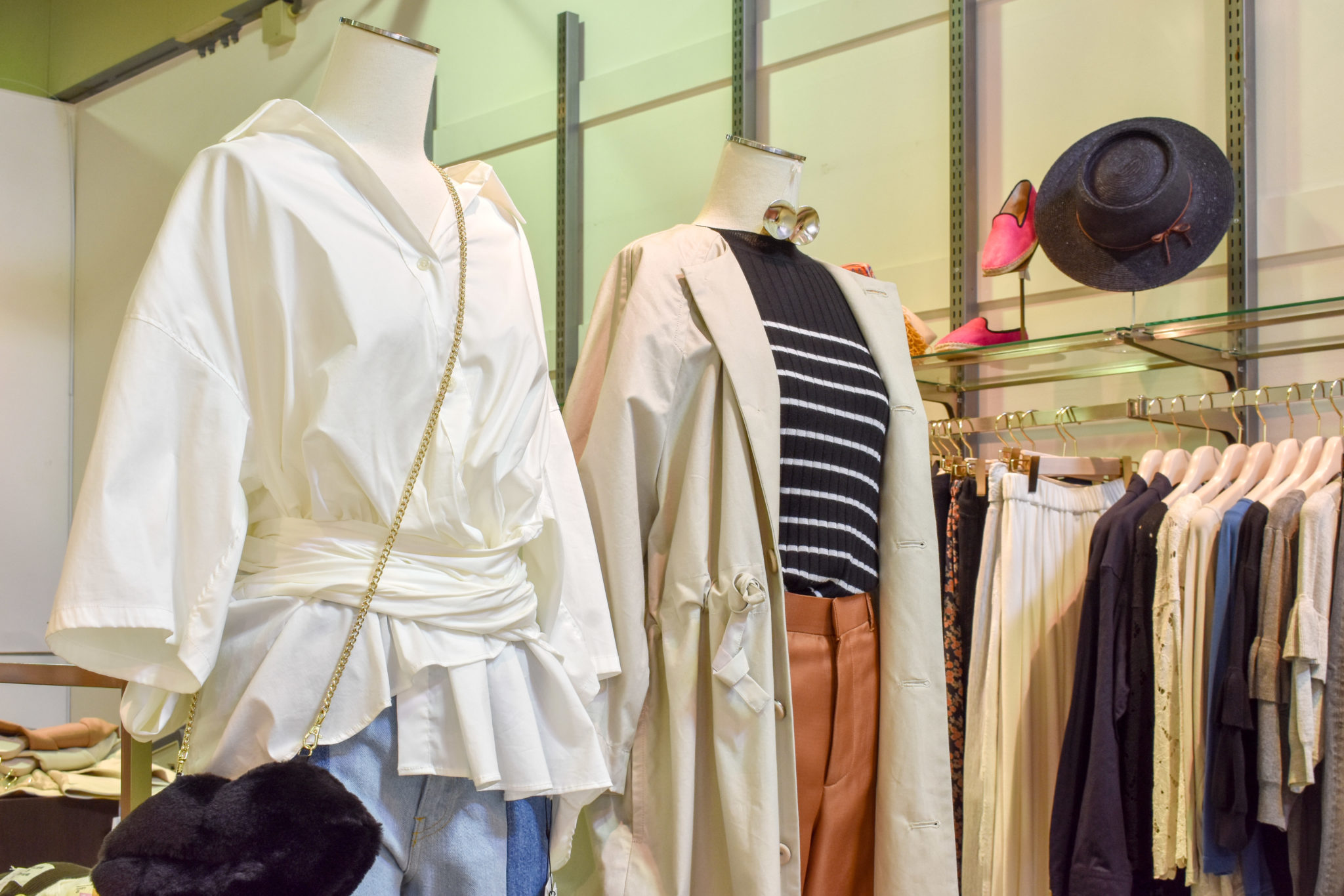 LASHIC OUTLET 北杜市 ショップ 5
