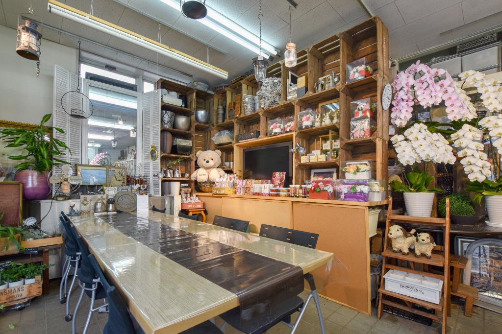 花の樹 石和町 ショップ 4
