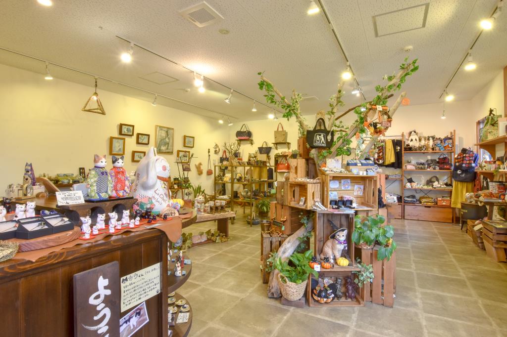 猫グッズ専門店 ル・シャ・デ・ボワ 北杜市 ファッション 2