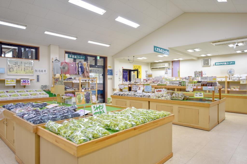 さかいがわ農産物直売所 笛吹市 ショップ 2