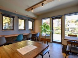 calm café 小淵沢 カフェ5