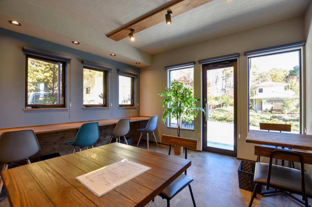 calm café 小淵沢 カフェ5