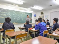 キャンパスV 総合進学予備校 甲斐市 塾 語学 3
