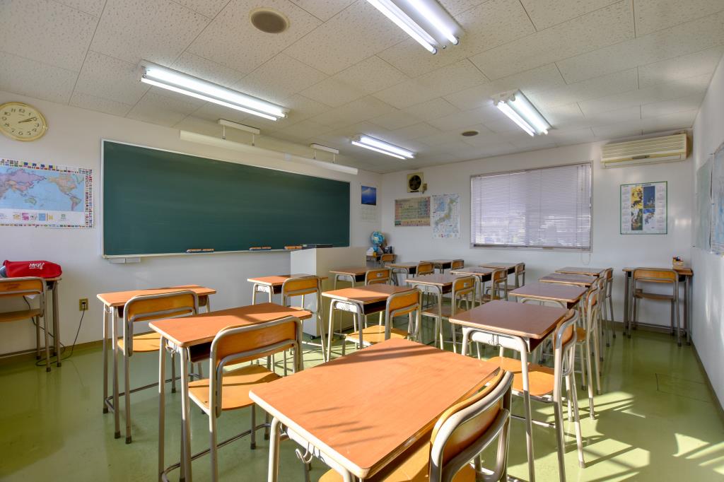 キャンパスV 総合進学予備校 甲斐市 塾 語学 2