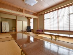 フカサワ温泉 昭和町 温泉 スパ 4