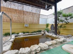 フカサワ温泉 昭和町 温泉 スパ 3
