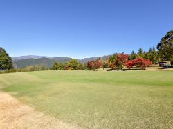 塩山カントリー倶楽部 甲州市 スポーツ施設 ゴルフ 4