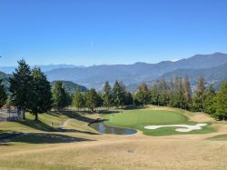 塩山カントリー倶楽部 甲州市 スポーツ施設 ゴルフ 3