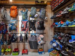 TODAY RUNNING COMPANY 道がまっすぐ 甲府市 スポーツ/アウトドア 3