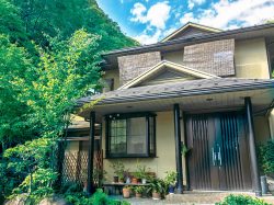 酵素風呂山梨美健センター