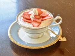 オルソンさんのいちご 富士河口湖町 カフェ/喫茶 3