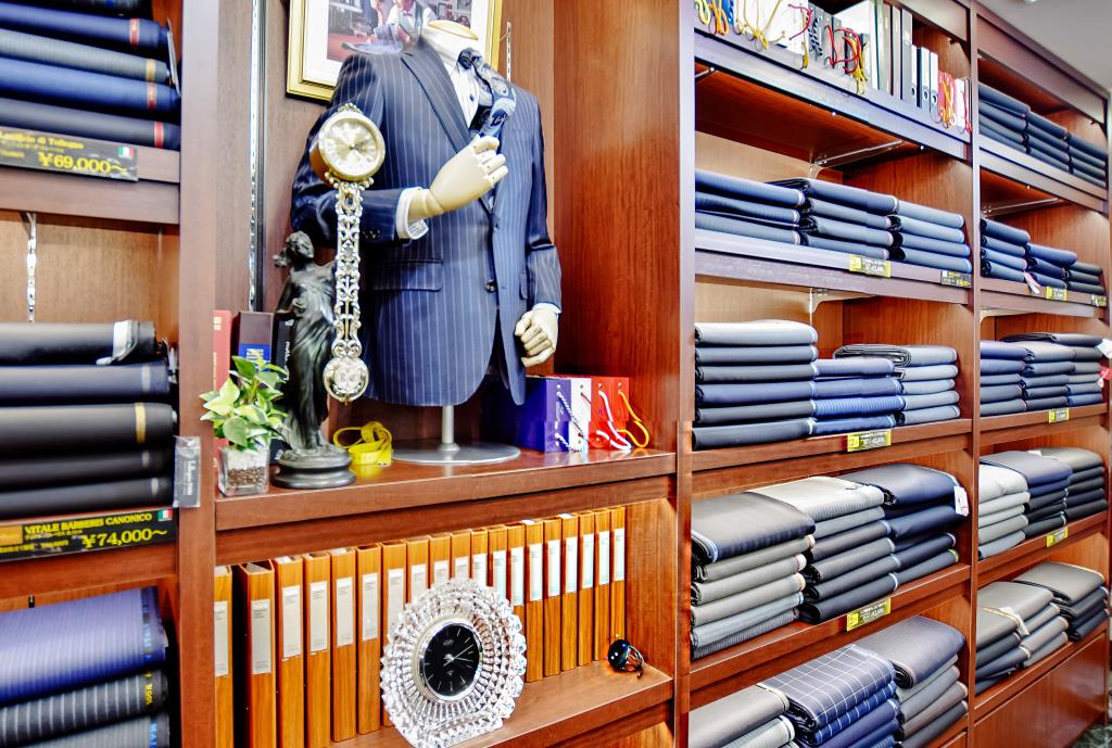 満足屋 石和店 笛吹市 ショップ 3