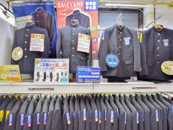 満足屋 甲府バイパス竜王総本店 甲斐市 ショップ 5