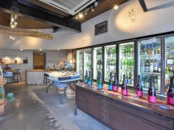 高根酒店 富士吉田市 ショップ 3