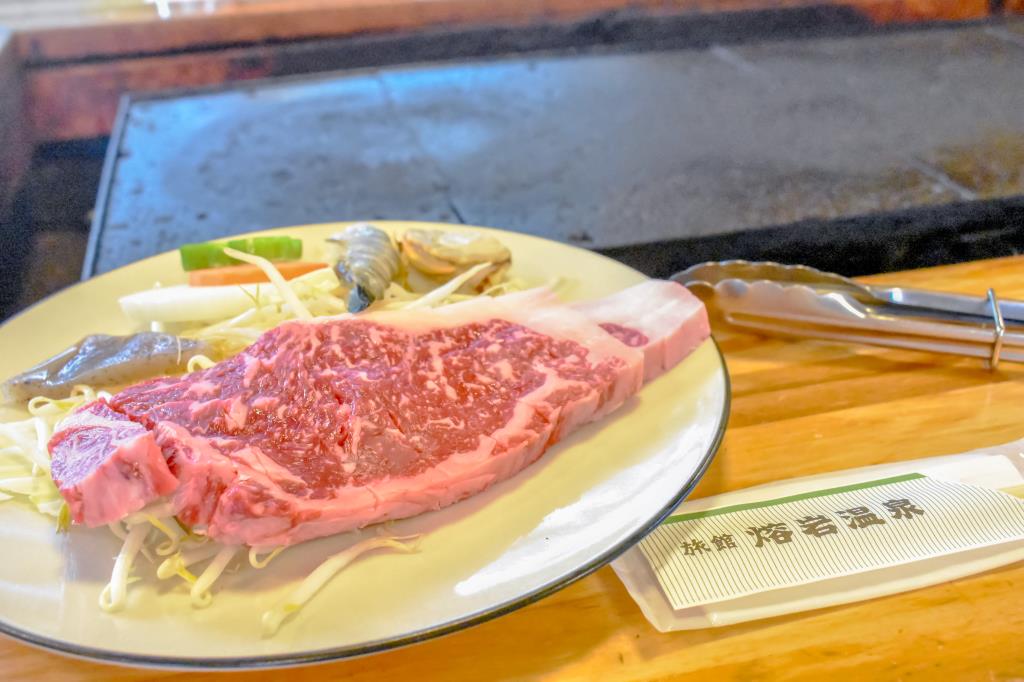 溶岩温泉 巻狩 富士河口湖町 鉄板焼き お好み焼き 2