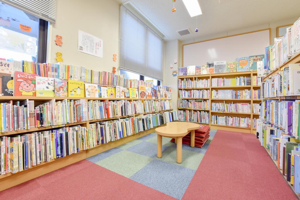 豊富図書館（分館） 中央市 文化施設 図書館 3