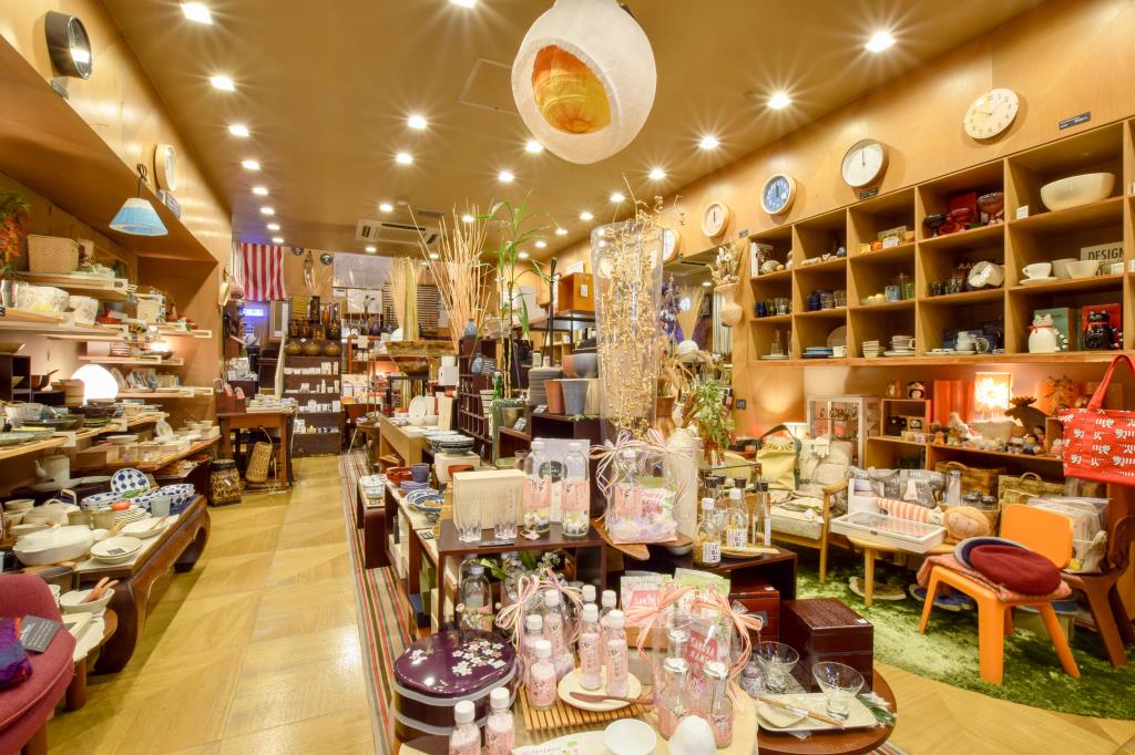 OEUF・Feria 甲府市 ショップ 3
