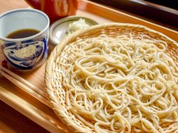 手打ち蕎麦と山の食 おすくに