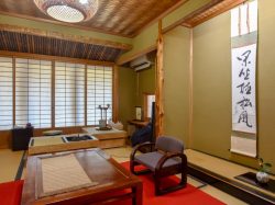 山京・じゅぱんぐ 富士川町 ファッション 5