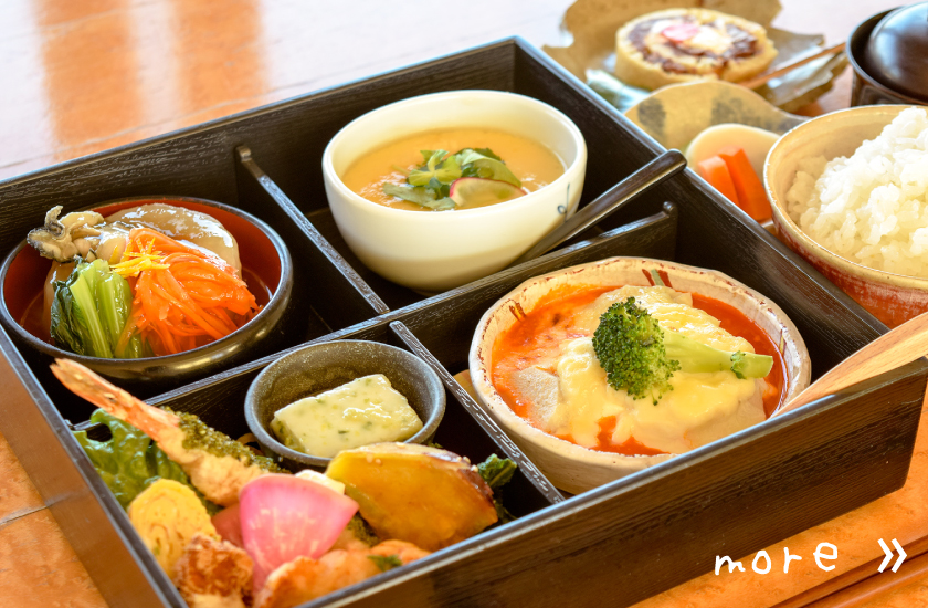 松花堂弁当の写真