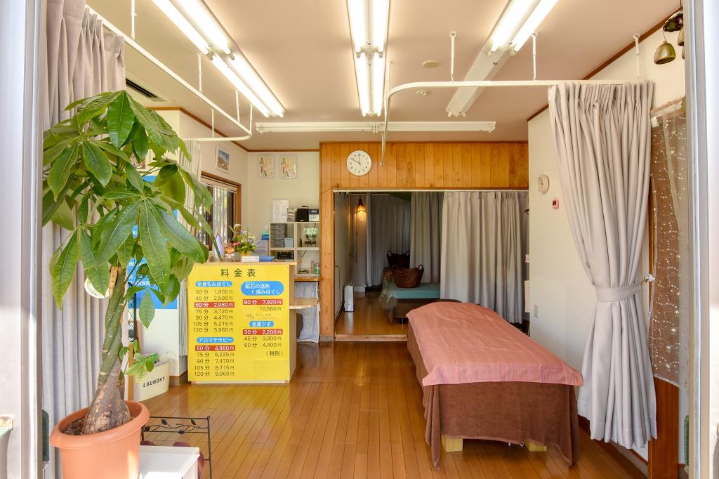 コリ楽屋 都留市 ボディケア 2
