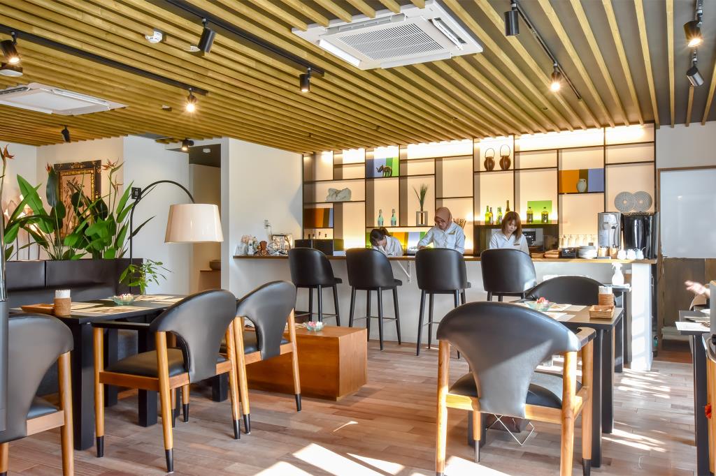 ANJA DAINING 甲府市 グルメ 洋食 3