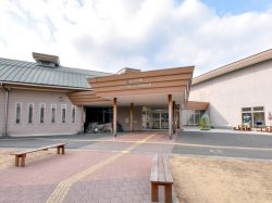 富士河口湖町 生涯学習館