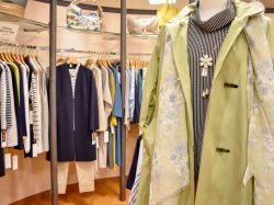 mona mona 富士河口湖町 ショップ 3