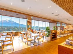 ハイランドリゾート ホテル&スパ内 リゾートダイニング フジヤマテラス 富士 吉田市 洋食 バイキング ビュッフェ 4