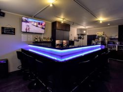 BAR sol noche 都留市 バー 3