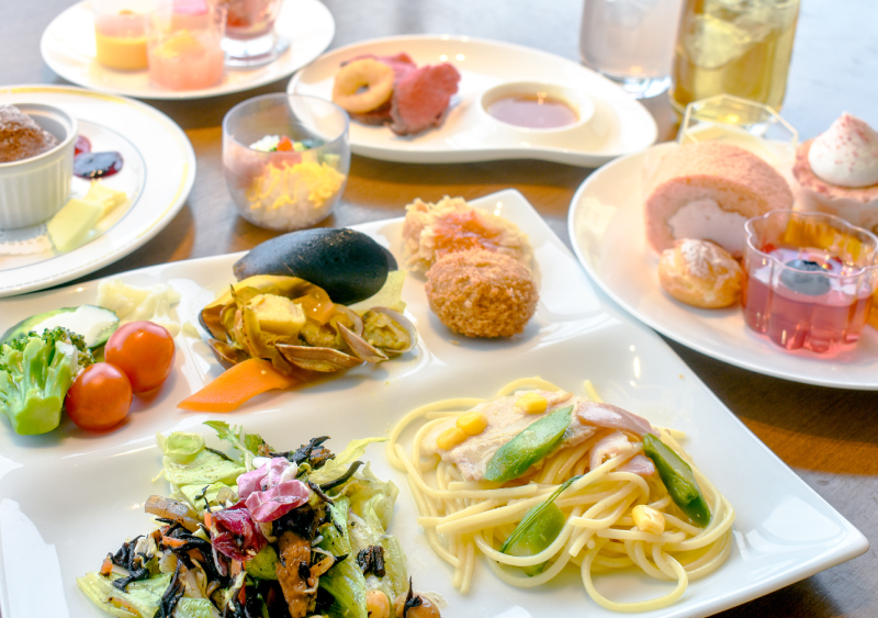 ランチビュッフェ