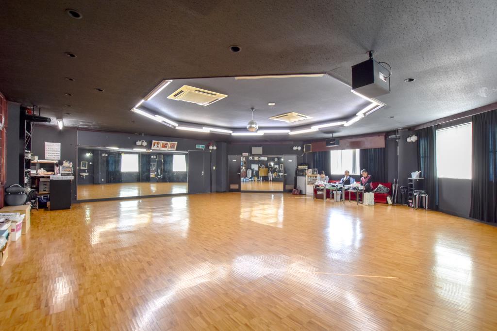 シミズカズオ ダンススクール 甲斐市 ダンス 3