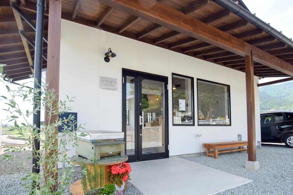みつばな HONEY SHOP 南アルプス市 雑貨・インテリア小物・雑貨 1