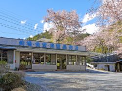 上野原市営マス釣場