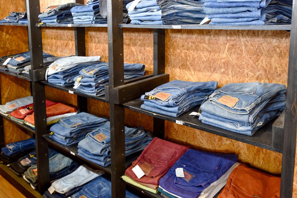 古着屋 NEVERMIND 甲府市 古着 3