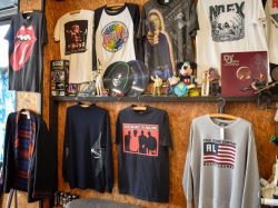 古着屋 NEVERMIND 甲府市 古着 4