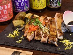 甲州炭火焼ダイニング河口湖 富士河口湖町 居酒屋 1